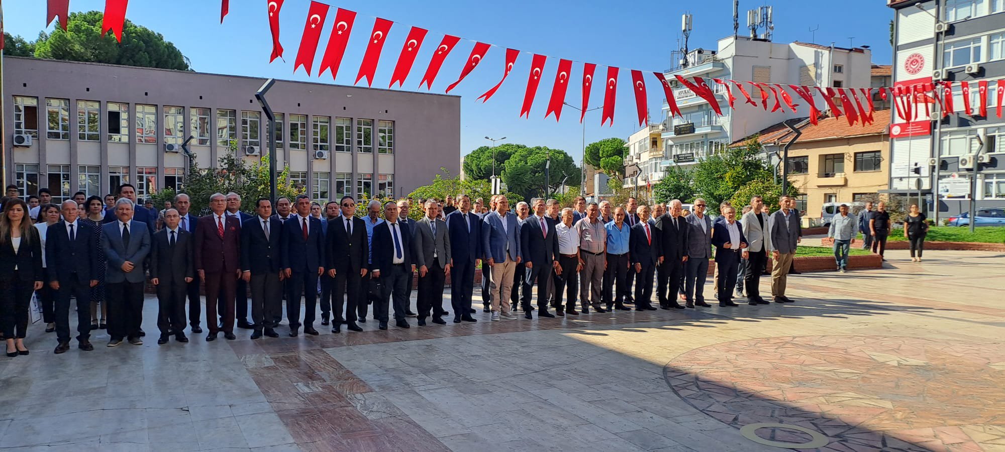 Odamız Yönetim Kurulu Üyesi M. Kemal YÜCE, Aydın Valiliği’ nde düzenlenen Ahilik Haftası Kutlama Programına katılım sağladı.